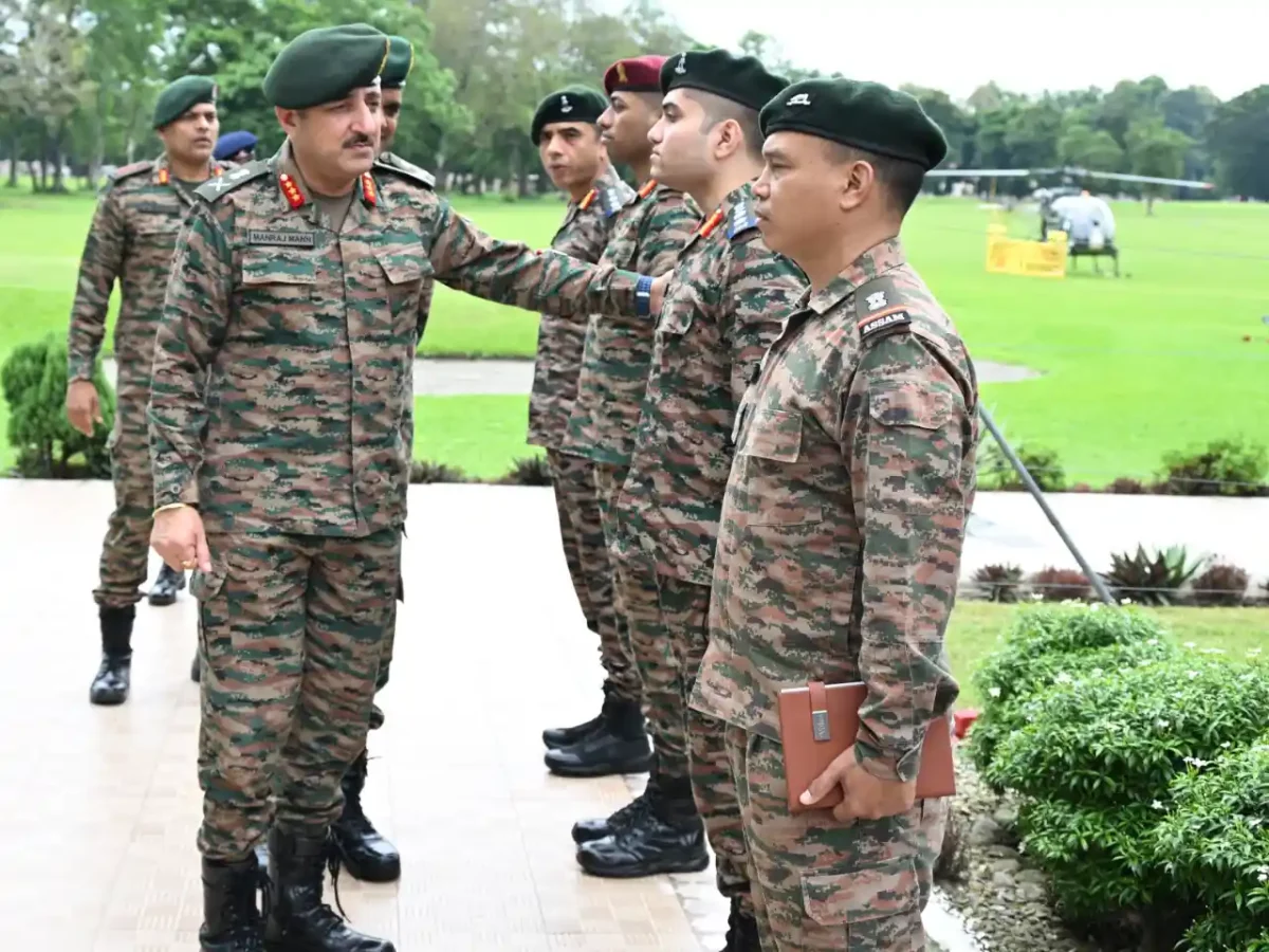 Lt Gen Manraj Mann Meeting Officers