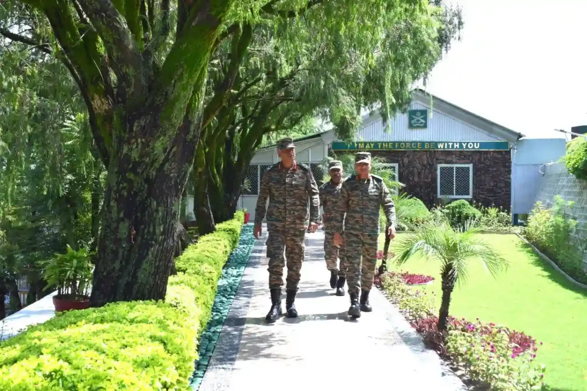 Lt Gen PK Mishra Reviewing