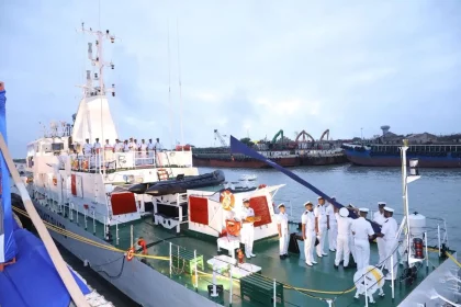 Indian Coast Guard Ship Meera Behn Decommissioned at Okha After 20 Years of Service