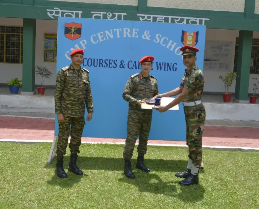 Officer Giving Award 4