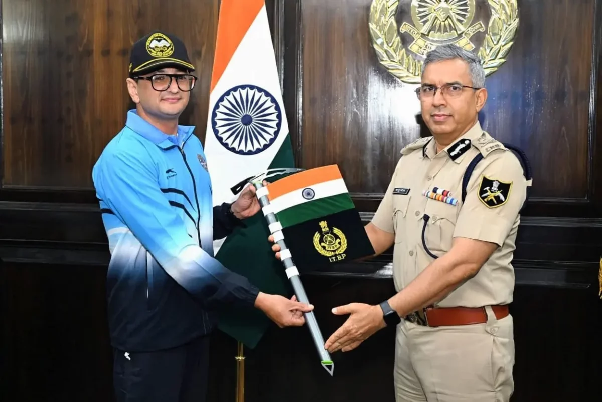 ITBP DG Shatrujeet Kapur Flags Off 27-Member Expedition to Mt Kamet and Mt Abi Gamin