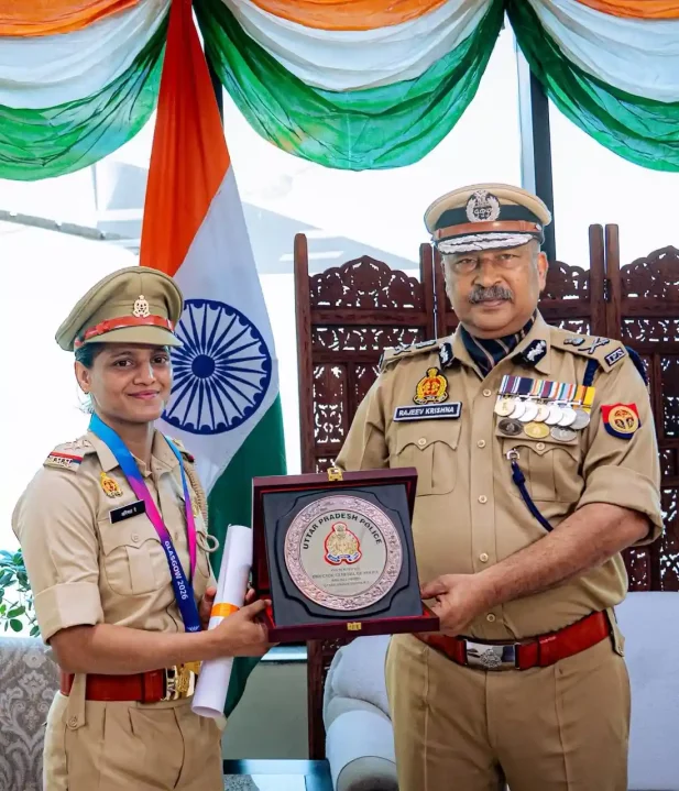 Sub Inspector Asmita Dey with Senior Officer