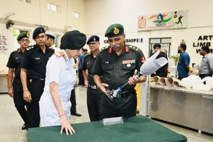 Surg Vice Admiral Arti Sarin Visits Artificial Limb Centre Pune, Unveils Phoenix Foot Mk-I for Amputees