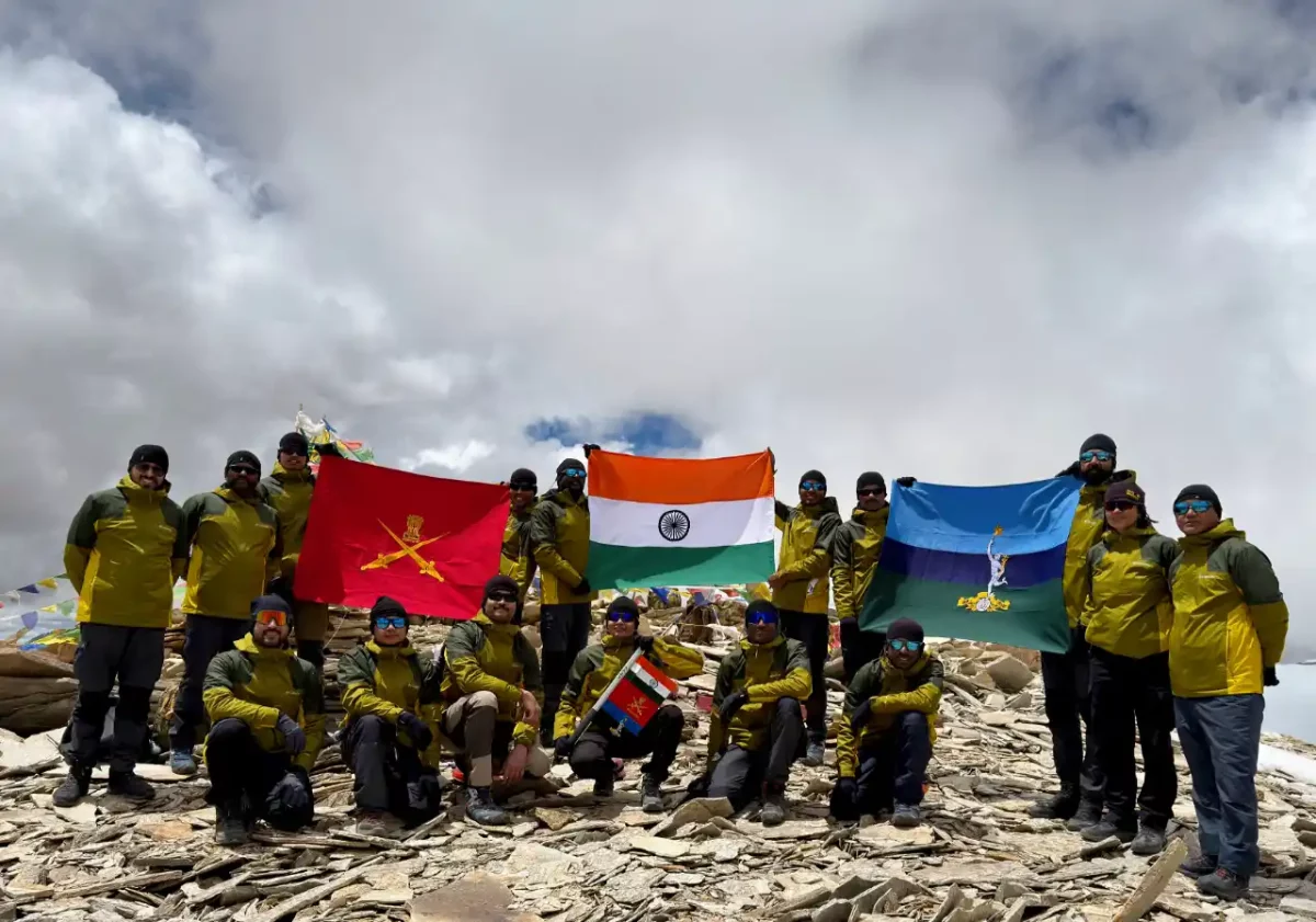 Corps of Signals Mountaineering Team Conquers Three 000m Peaks in Ladakh