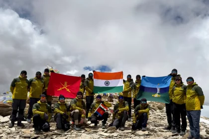 Corps of Signals Mountaineering Team Conquers Three 000m Peaks in Ladakh