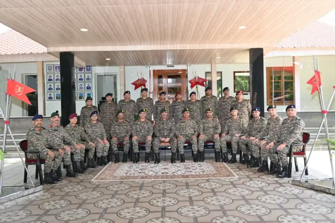 Group Photo of Officers 25