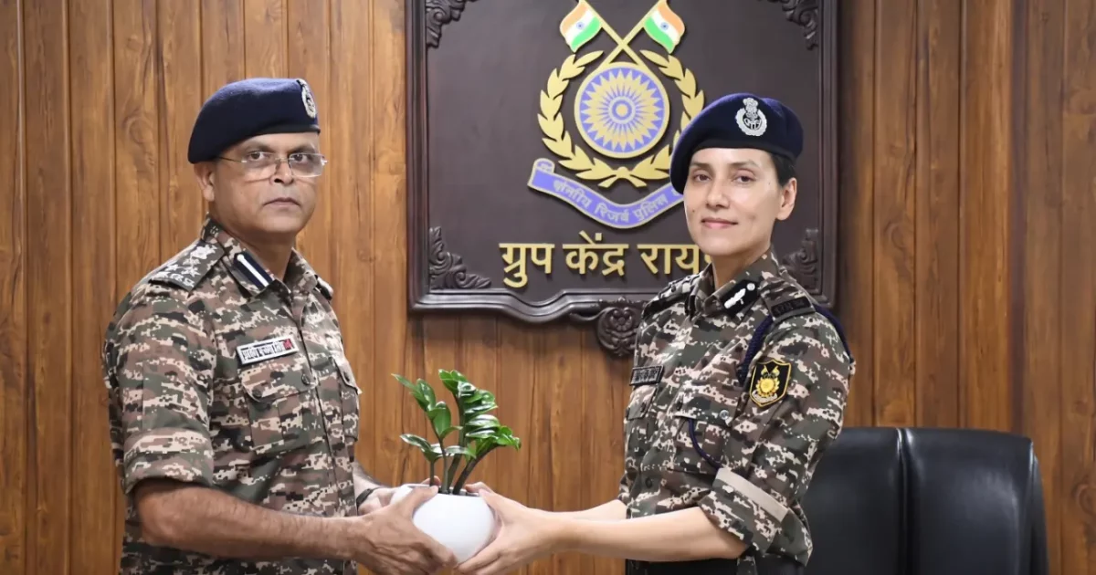 IPS Sanjukta Parasor Takes Charge as IG of CRPF’s Elite CoBRA Unit, Becomes First Woman to Head the Force