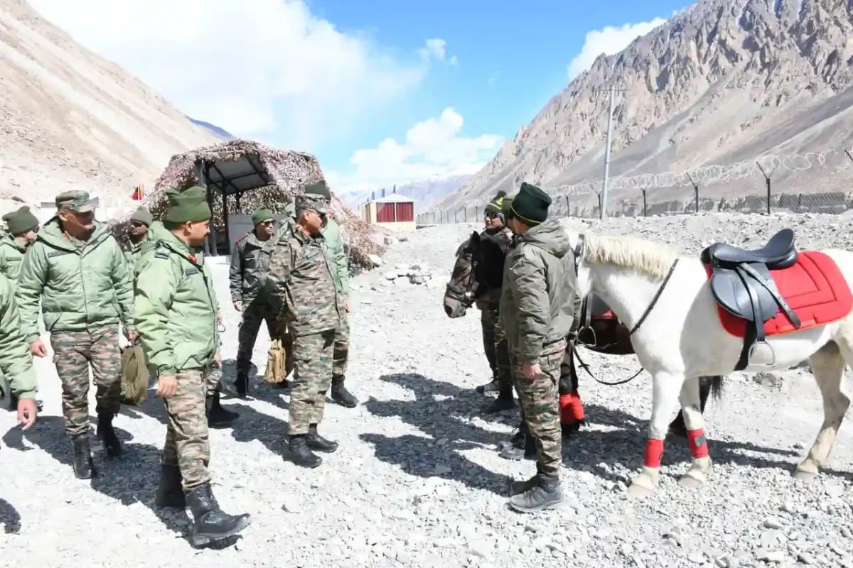 Lieutenant General Madanraj Pande Reviews Operational Readiness Along LAC in Ladakh