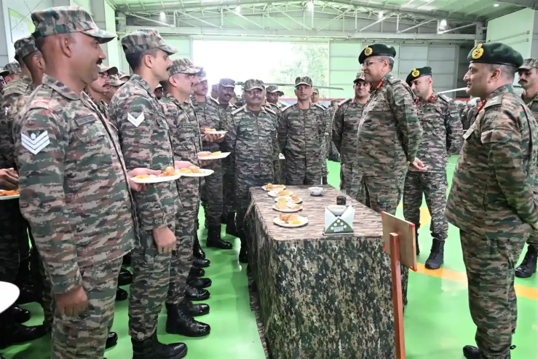 Lt Gen Anindya Sengupta Interacting