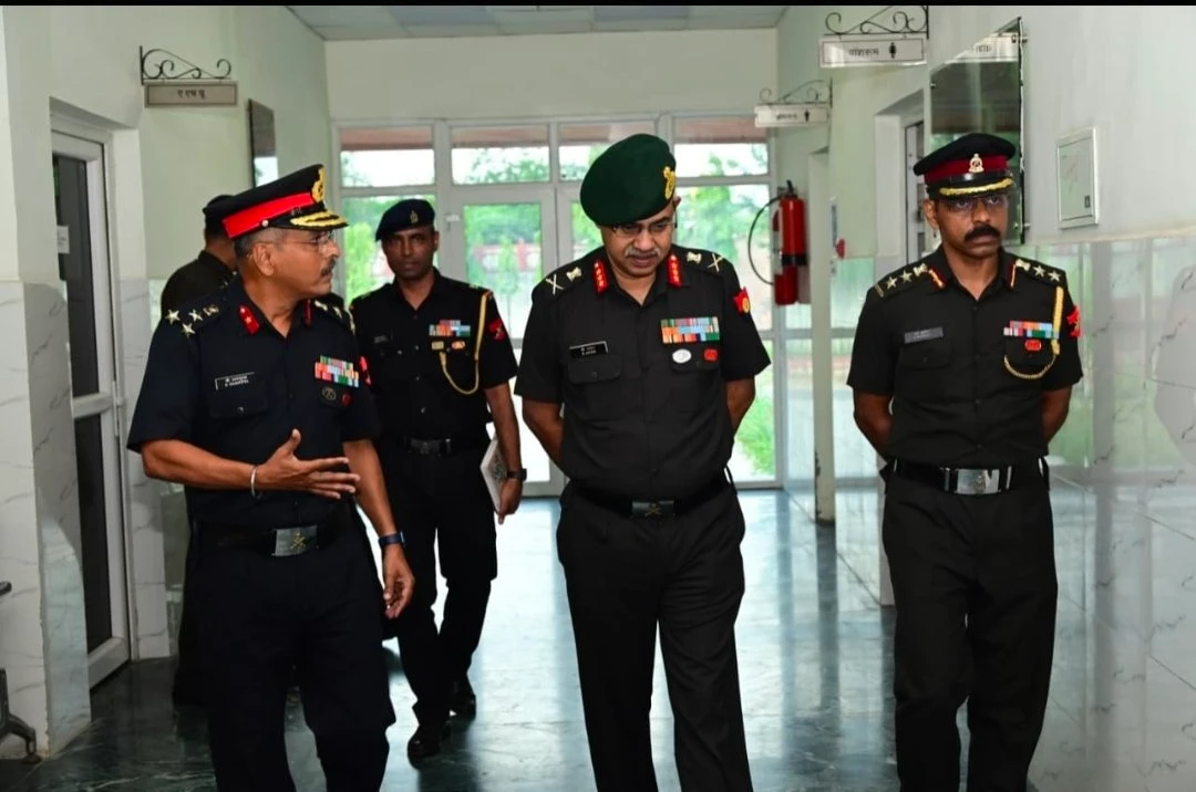 Lt Gen Balakrishnan Jayan and Other Officers
