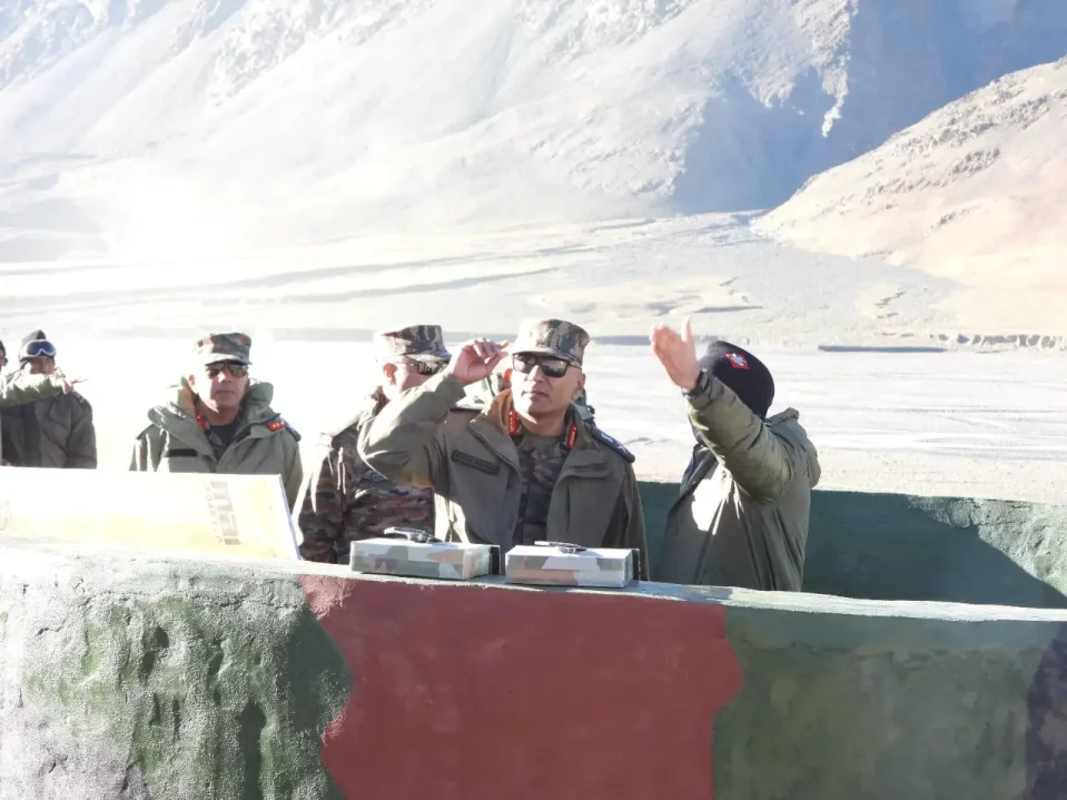 Lt Gen Pratik Sharma Reviewing