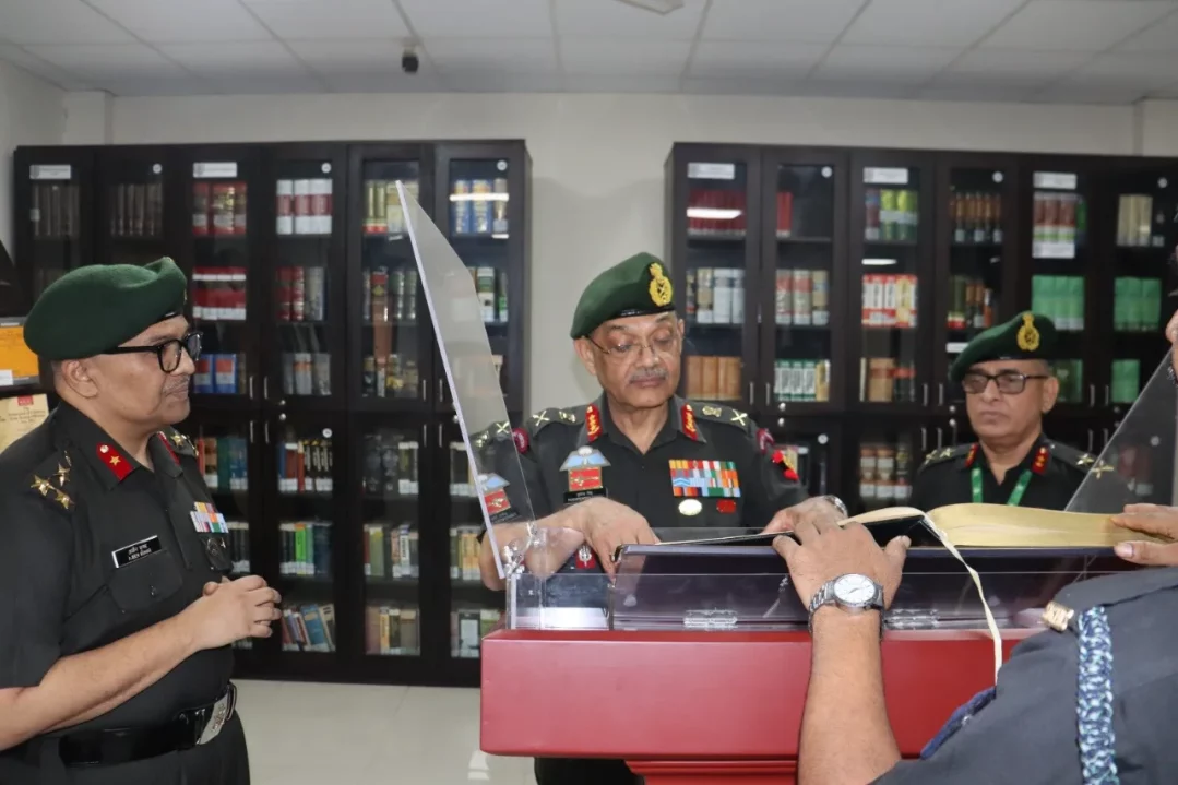 Lt Gen Pushpendra Singh Reviewing 1