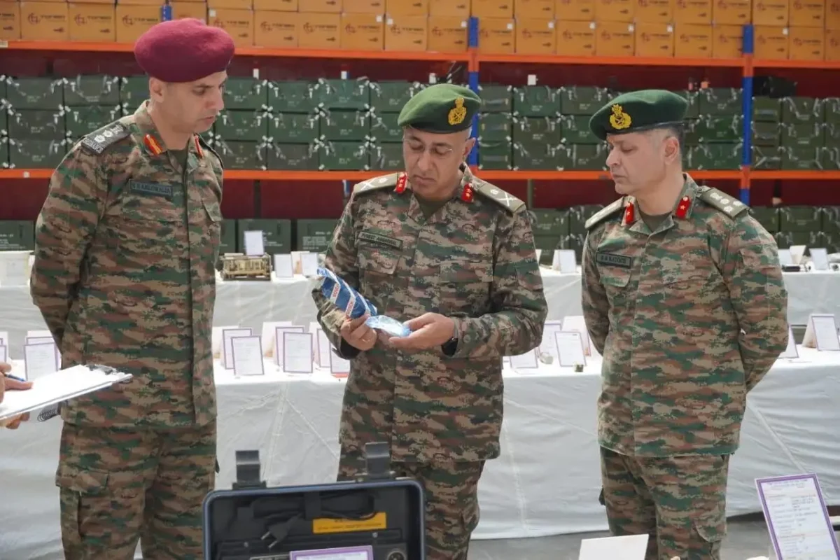 Maj Gen Puneet Aggarwal Reviewing