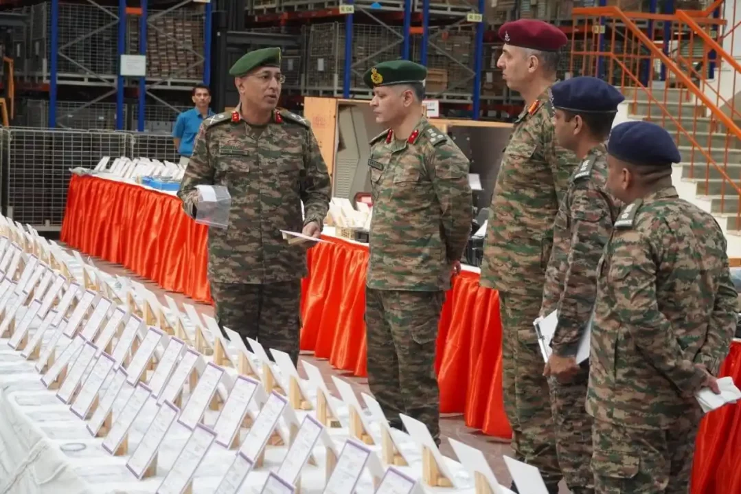 Maj Gen Puneet Aggarwal and Other Officers