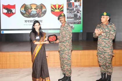 Memento Being Given 4