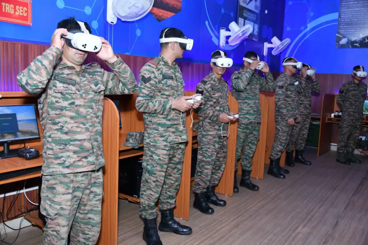 Officers Using VR 1
