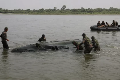 Indian Army Soldier Missing After Motorboat Sinks During Yamuna Training Drill