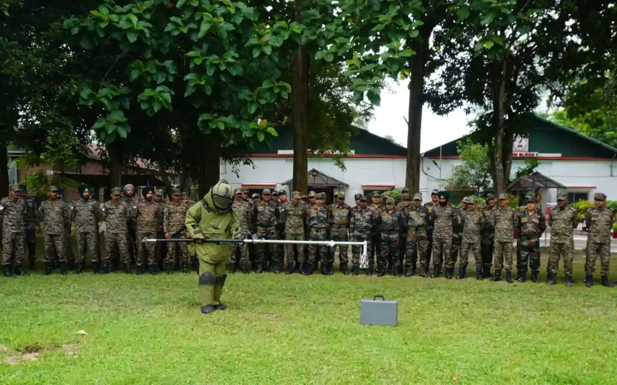 Eastern Command Conducts Joint Counter-IED Training for Indian Army and Assam Rifles Troops
