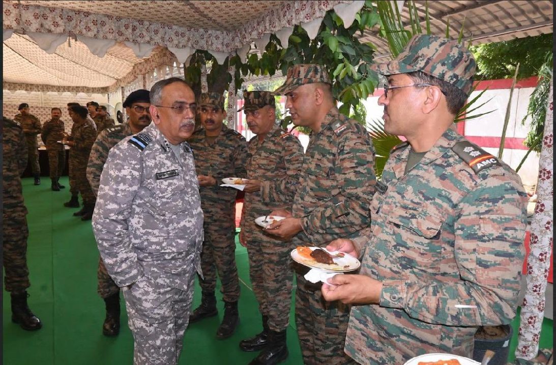 Air Mshl Sandeep Thareja Interacting with Officers