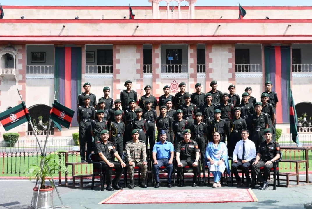 Group Photo of Cadets and Officers