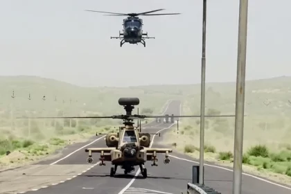 Indian Army Turns NH-911 Into Temporary Helicopter Landing Zone Near Pakistan Border in Exercise ‘Jai Se Vijay