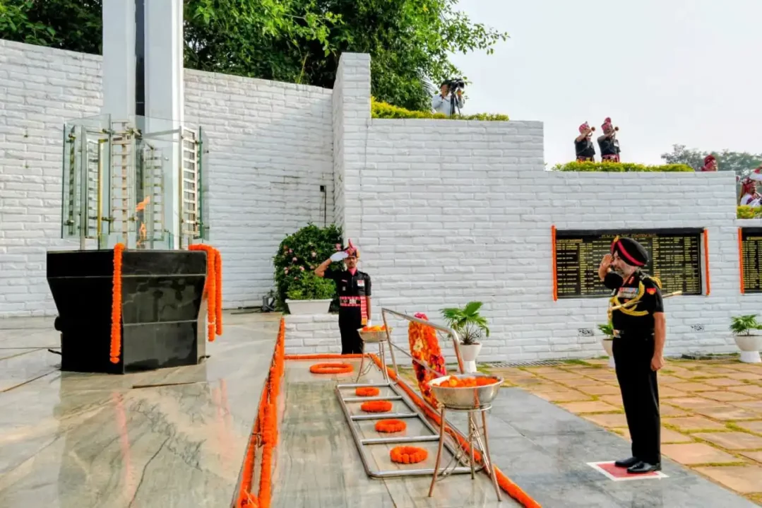 Lt Gen IS Panjrath Saluting