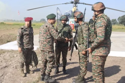 Lt Gen Pushpendra Singh Performs Shastra Pujan in Jammu Sector on Dussehra