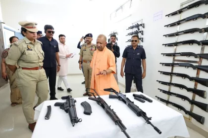 Uttar Pradesh Transfers 15 IAS and 23 PCS Officers in Major Administrative Reshuffle